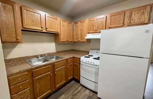 Longstreth Apartments Gallery 2
