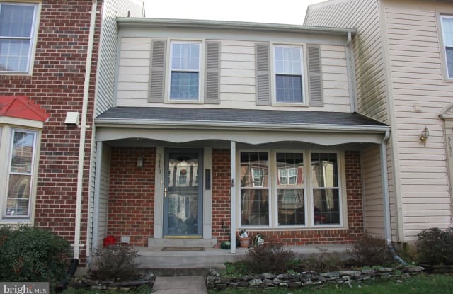 5449 NEW LONDON PARK DRIVE - 5449 New London Park Drive, Fairfax Station, VA 22032