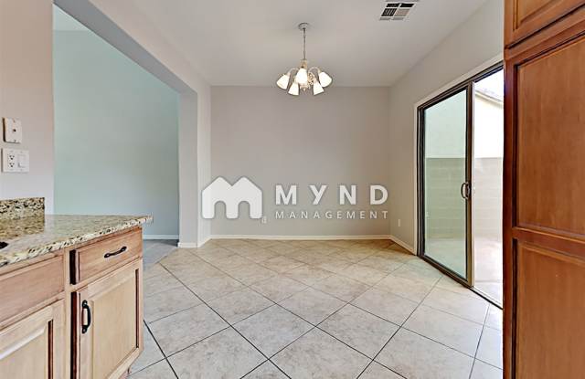 3969 E Cat Balue Dr Gallery 4