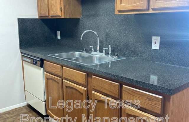 1409 W Kilpatrick Ct Apt D Gallery 4