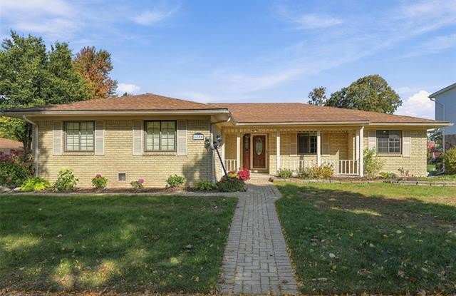 6805 Emerald Shores Drive Gallery 1