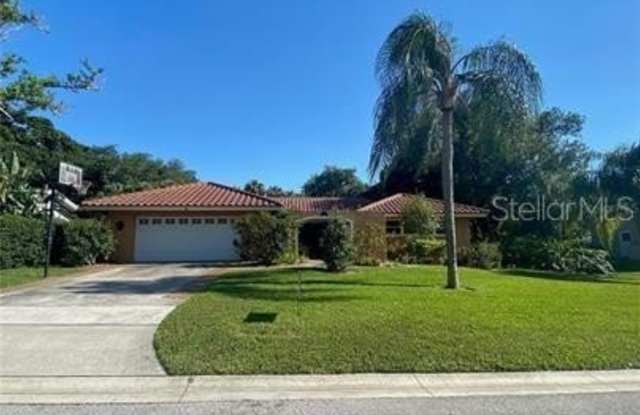 2 SUNSET BAY DRIVE photos photos