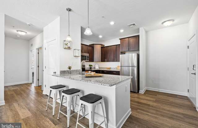 2308 LINCOLN WAY - 2308 Lincoln Way, New Freedom, PA 17349