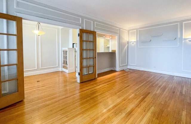 3520 N Lake Shore Dr Gallery 3