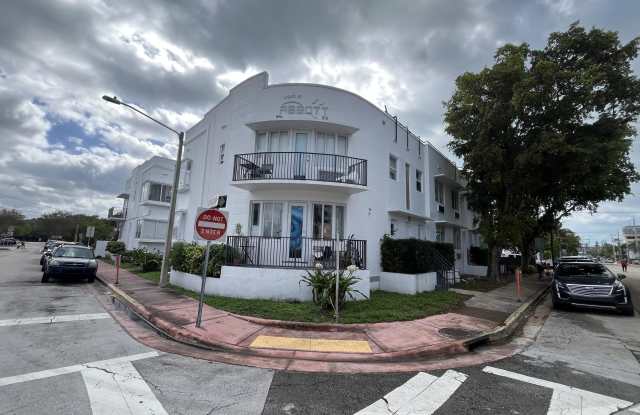 320 80th Street unit: 4 photos photos