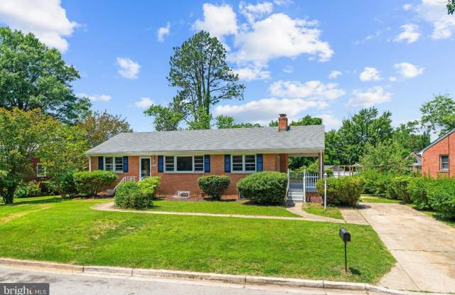 5019 LELAND Drive photos photos