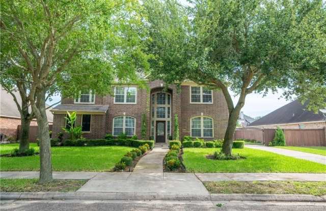 2701 San Efrain photos photos