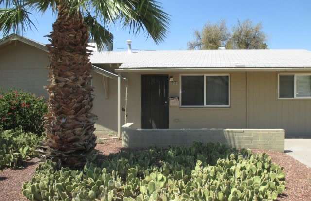 1032 West Laird Street - 1032 West Laird Street, Tempe, AZ 85281