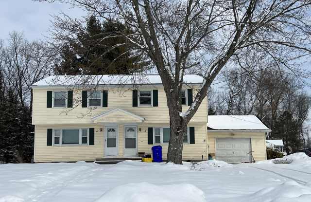 4 Rose Cir. - 4 Rose Circle, Hamlin, NY 14464