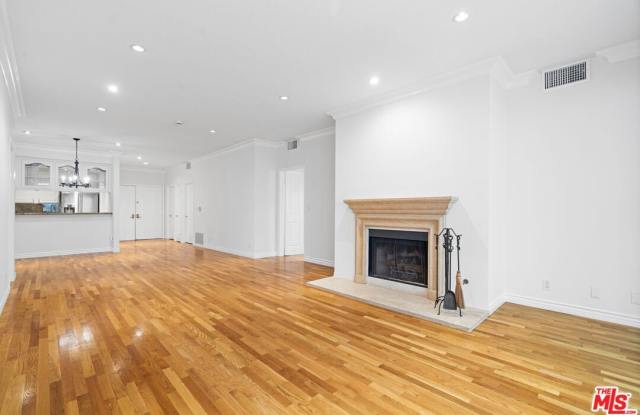 11535 Rochester Ave - 11535 Rochester Avenue, Los Angeles, CA 90025