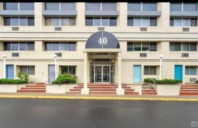 40 Fayette Street - 40 Fayette Street, Perth Amboy, NJ 08861