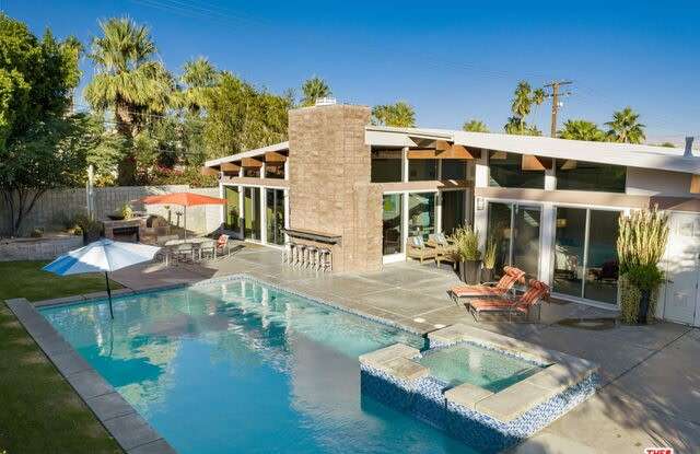 1765 Royal Palm Ct - 1765 Royal Palm Court, Palm Springs, CA 92262