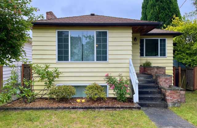 Three Bedroom Home in Whittier Heights! photos photos