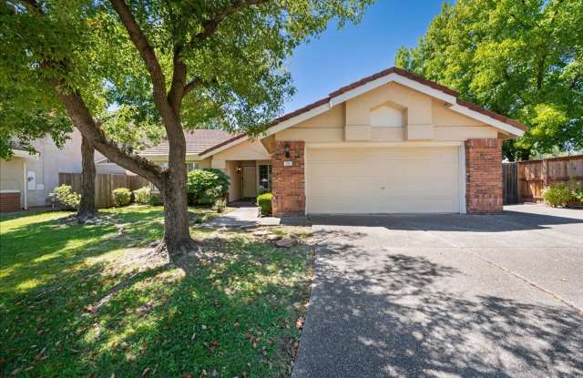 206 Bowden Ct photos photos
