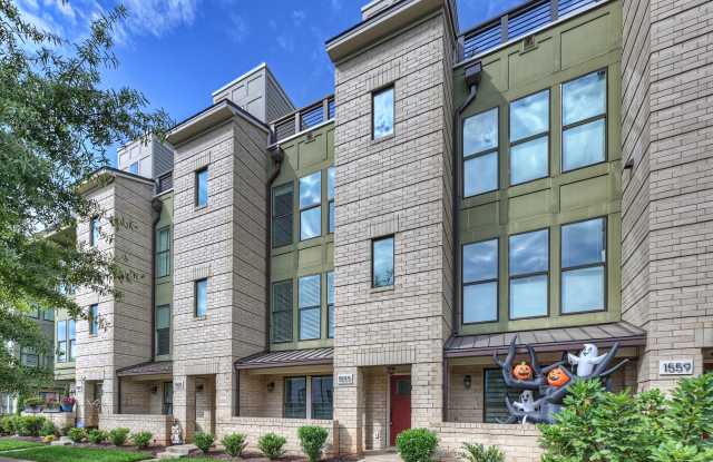 1555 Duckworth Avenue - 1 Gallery 1
