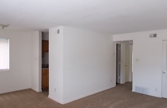 Gilbert Court - 21 Roland Drive, Hampton, VA 23669