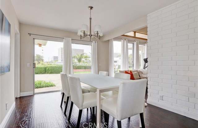 1251 Surfline Way Gallery 3