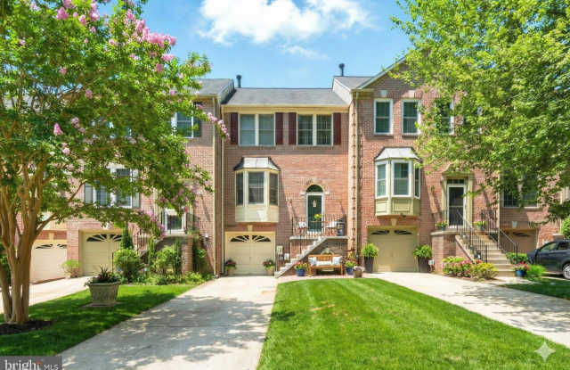 673 BUDLEIGH Circle - 673 Budleigh Circle, Mays Chapel, MD 21093