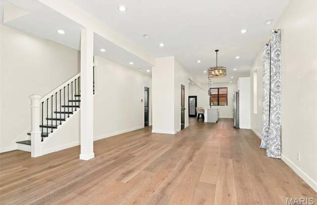 4205 Norfolk Avenue Gallery 4