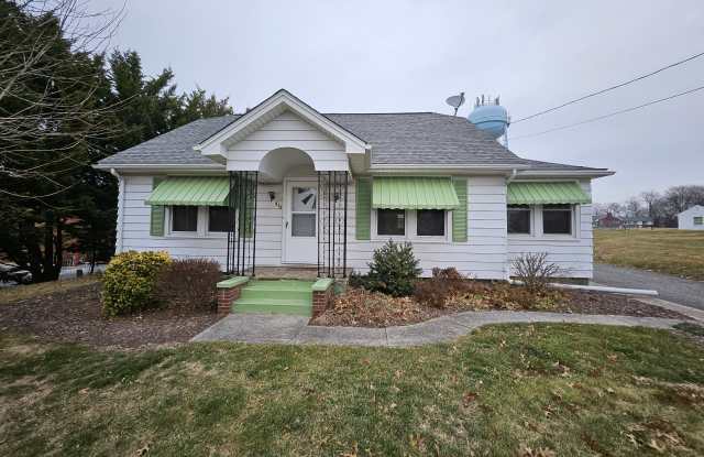 513 East Baltimore Street - 513 East Baltimore Street, Taneytown, MD 21787