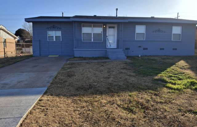 2611 Northwest 46th Place - 2611 Northwest 46th Place, Lawton, OK 73505