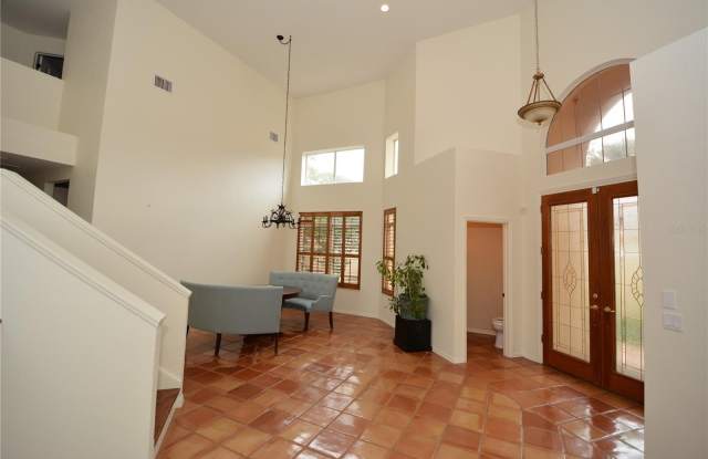 9 LAGUNA COURT Gallery 3