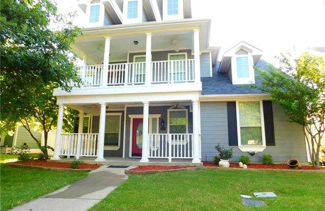 1036 Elm Drive - 1036 Elm Drive, Providence Village, TX 76227