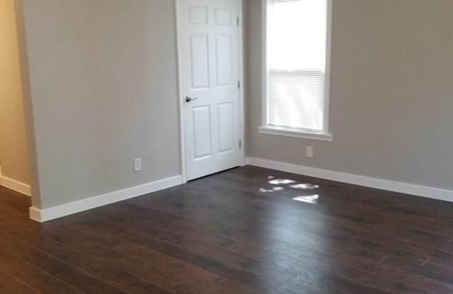 3706 Ave I Gallery 2