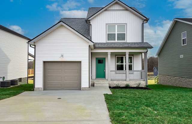 Spacious  Updated 3/2.5 Home Near Fort Campbell - 451 Mattingly Drive, Montgomery County, TN 37042