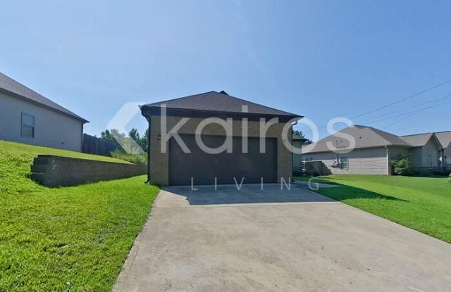 111 Bates Lane Gallery 2