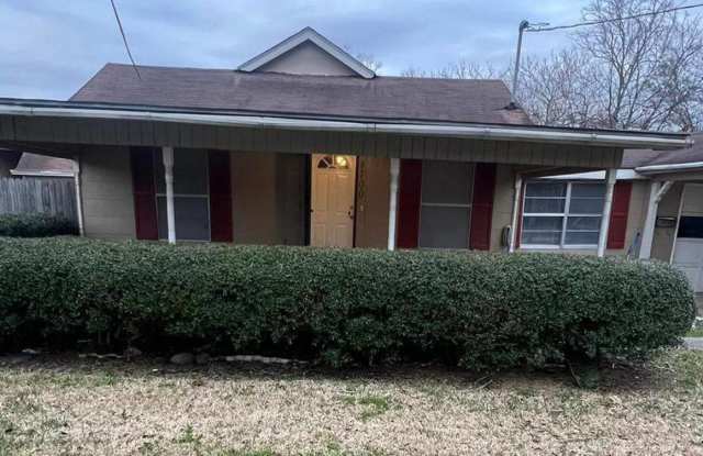 4700 Beaumont Avenue photos photos