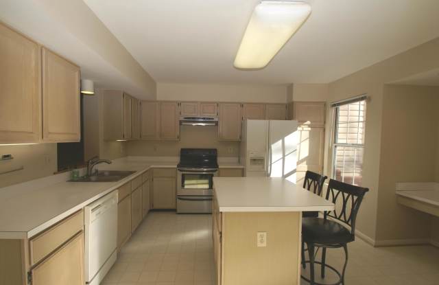 5237 LIGHTFOOT PATH Gallery 3