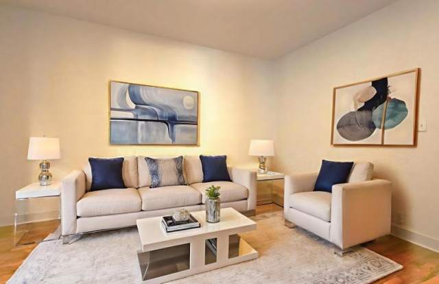 282 Cabrini Boulevard - 282 Cabrini Boulevard, New York City, NY 10040