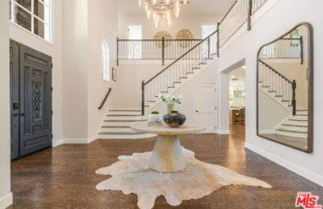11797 Chaparal Street Gallery 3
