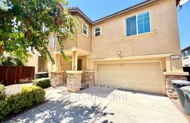 31551 Mendocino Ct Gallery 1