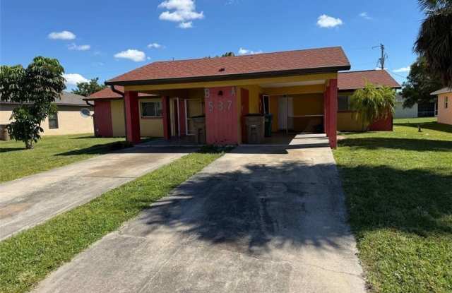 537 SE 6th Place photos photos