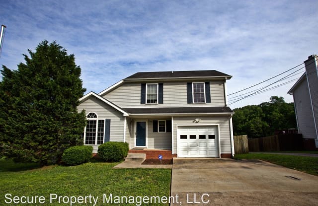 976 Garfield Way - 976 Garfield Way, Clarksville, TN 37042