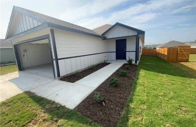 1130 Newey Circle Gallery 4