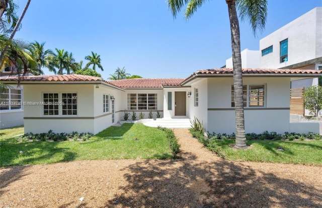 1033 W 47th St - 1033 West 47th Street, Miami Beach, FL 33140