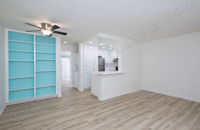 Beautiful 1 BR in the Heart of North Park with Washer/Dryer! photos photos
