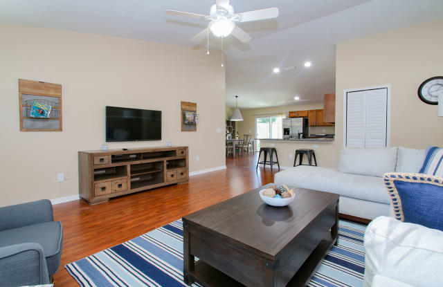 9621 NORTH 46TH STREET - 9621 North 46th Street, Tampa, FL 33617
