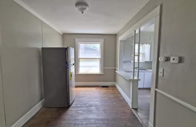 2311 Oakwood Avenue Gallery 4