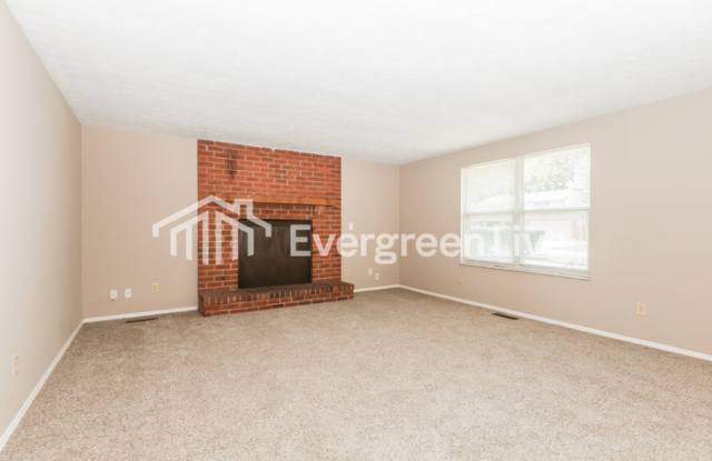 8440 Pinegate Way Gallery 4