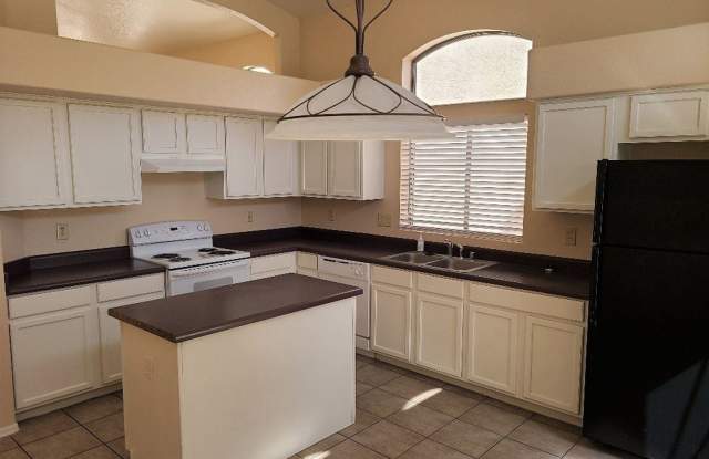 8373 W. Melinda Ln. Gallery 4