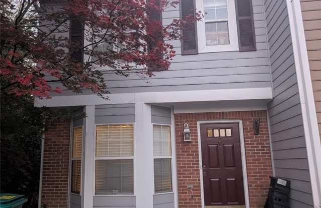 5064 Laurel Glen Court SE - 5064 Laurel Glen Court Southeast, Smyrna, GA 30082