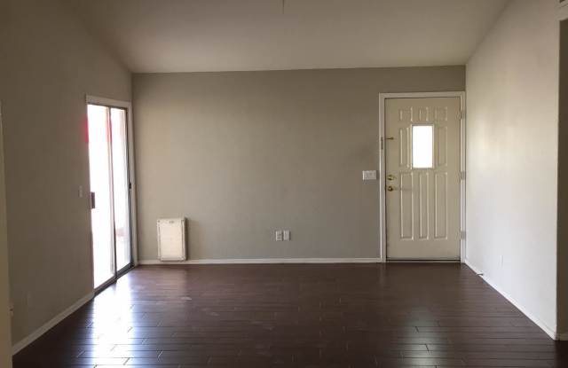 1242 S PENNINGTON Drive Gallery 2