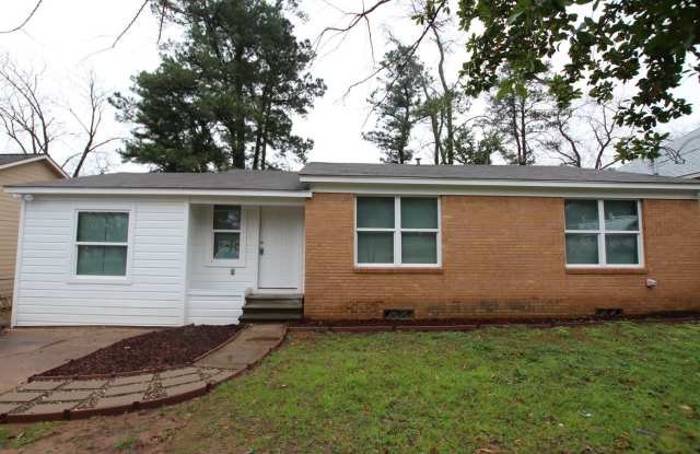 AVAILABLE: 4 Bedroom, 2 Bath in Tyler, Texas! photos photos