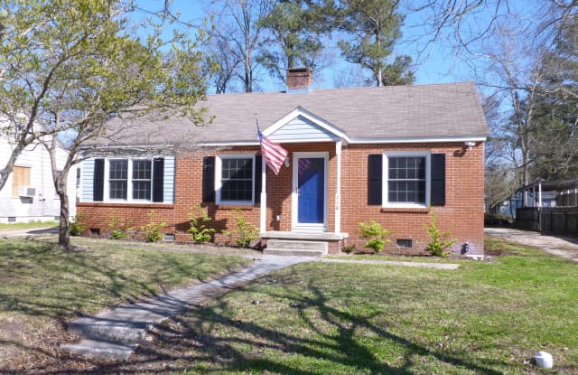 110 W Bayshore Boulevard - 110 West Bayshore Boulevard, Jacksonville, NC 28540