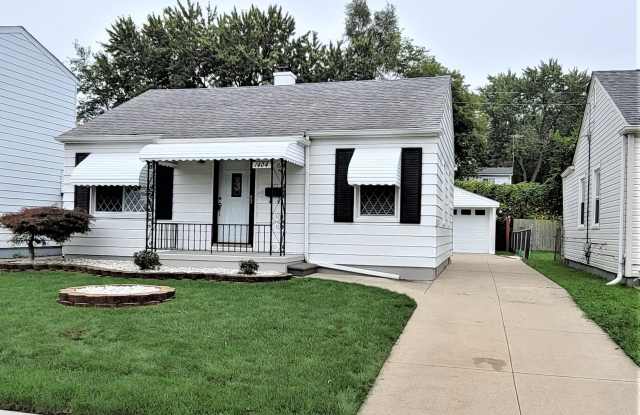 1404 E Breckenridge Street - 1404 East Breckenridge Street, Ferndale, MI 48220