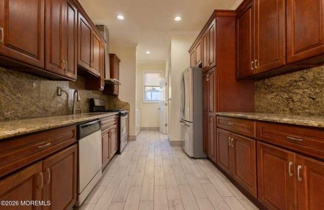158 Terrace Avenue Gallery 4